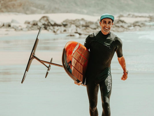 Foil Boarding 101: Master the Basics and Soar Above the Waves
