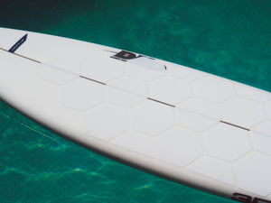 RSPro HexaTraction White edition on a DHD surfboard on a pool